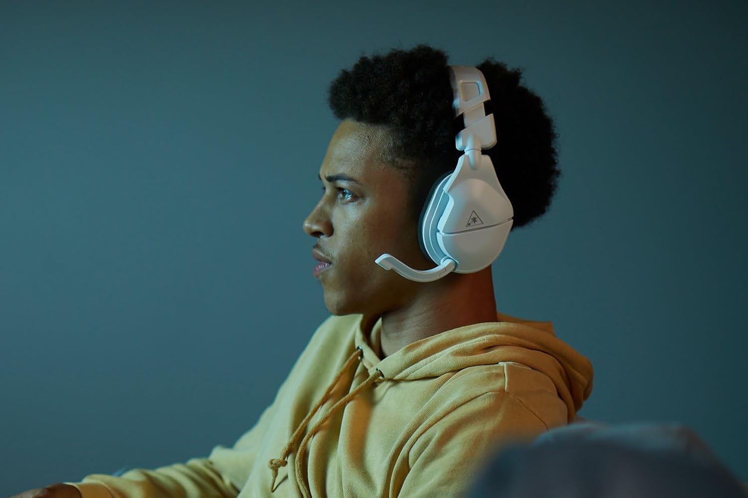 Turtle Beach Stealth 700 Gen 2 MAX Colbalt Blue Gaming Headset – PS5, PS4, PS4 Pro, PS4 Slim, PC & Mac