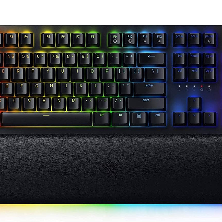 Razer Huntsman Mini 60% Compact Gaming Keyboard: Purple Switch, Clicky Optical-Mechanical Switches, Doubleshot PBT Keycaps, Detachable USB-C Cable, US Layout - Black