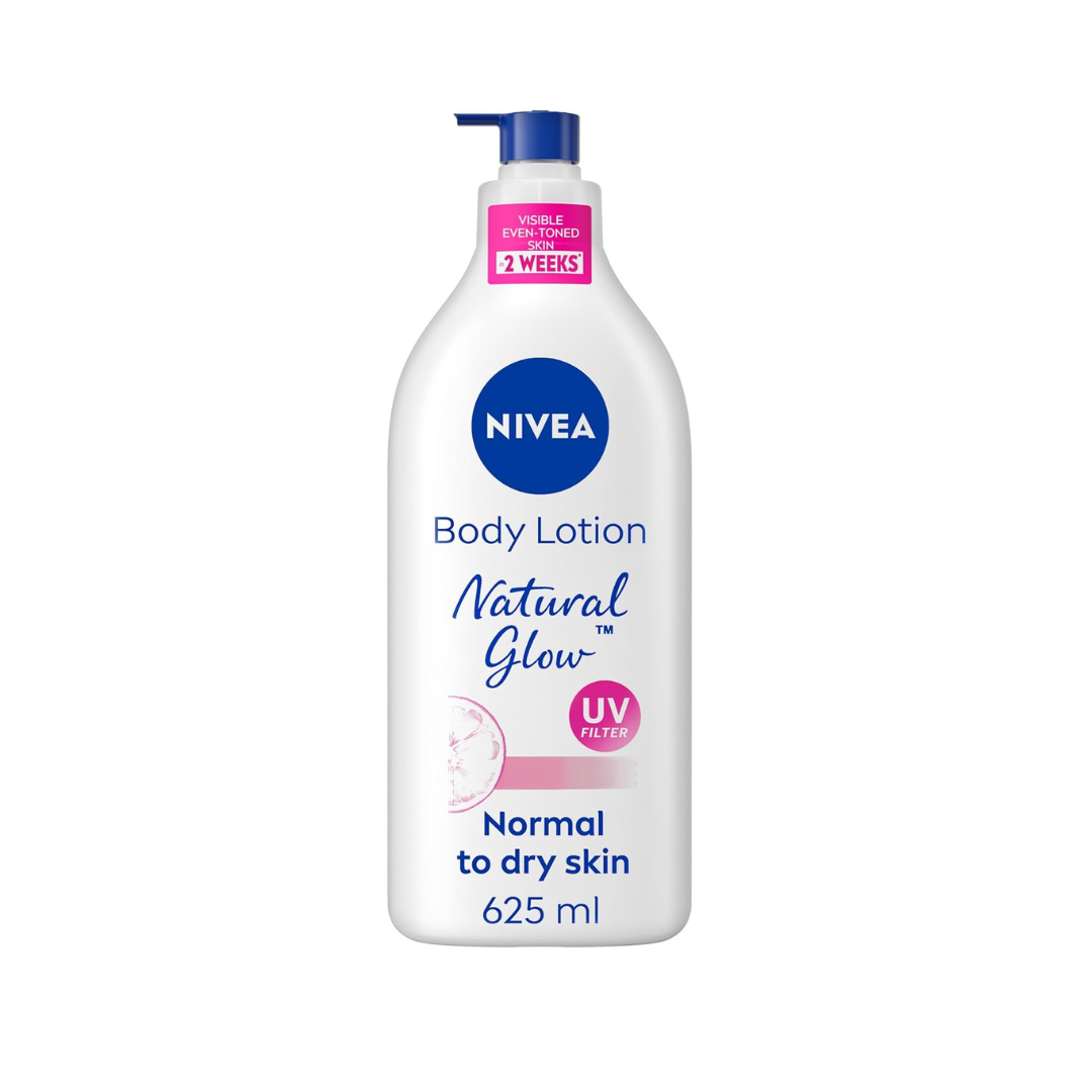NIVEA Body Lotion for Normal to Dry Skin, Natural Glow, with Vitamin C and UV Filter, Moisturizes and Evens Skin Tone, 400ml